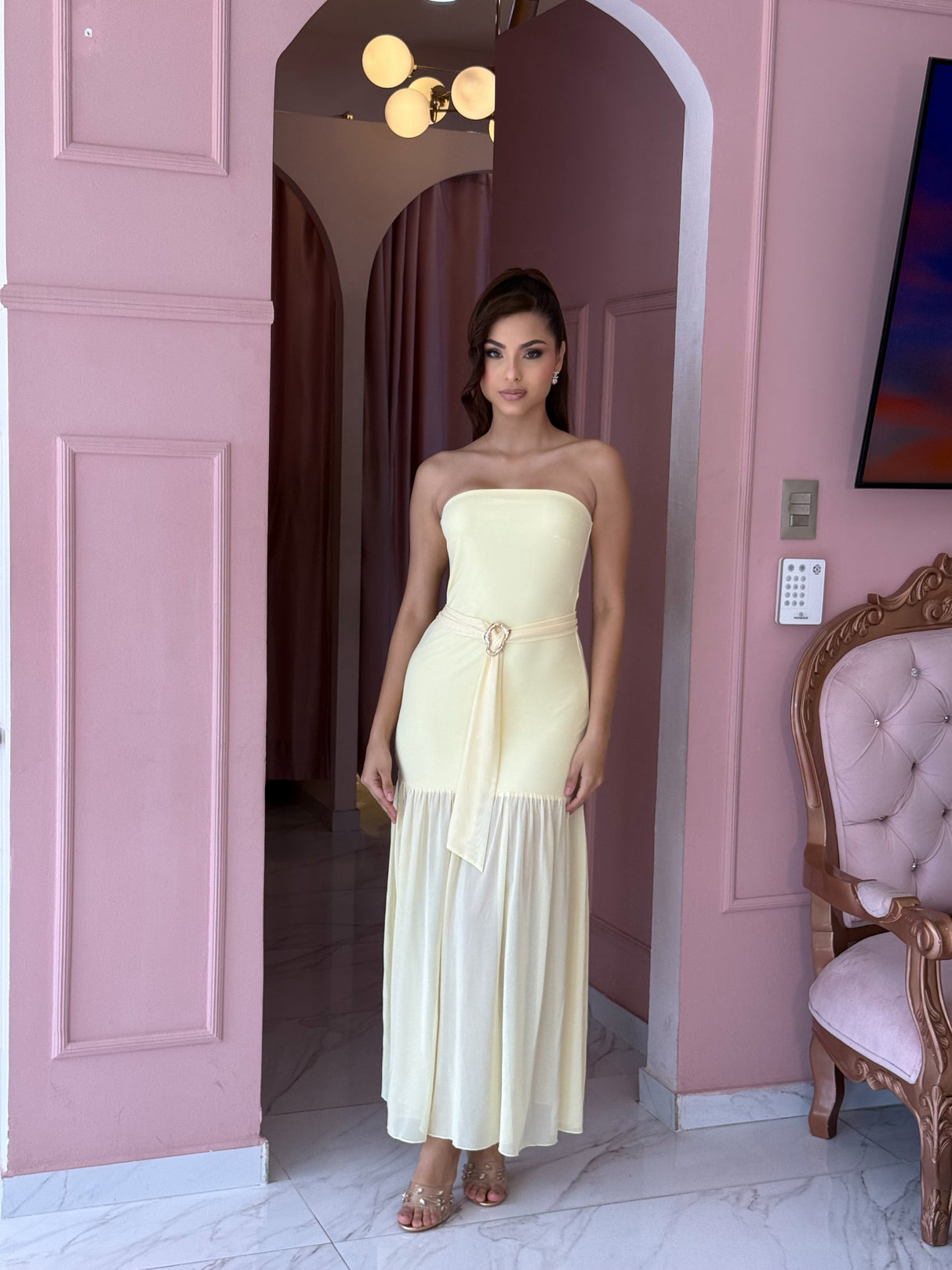 Vestido Largo Amarillo Minimalista Aura Soleil