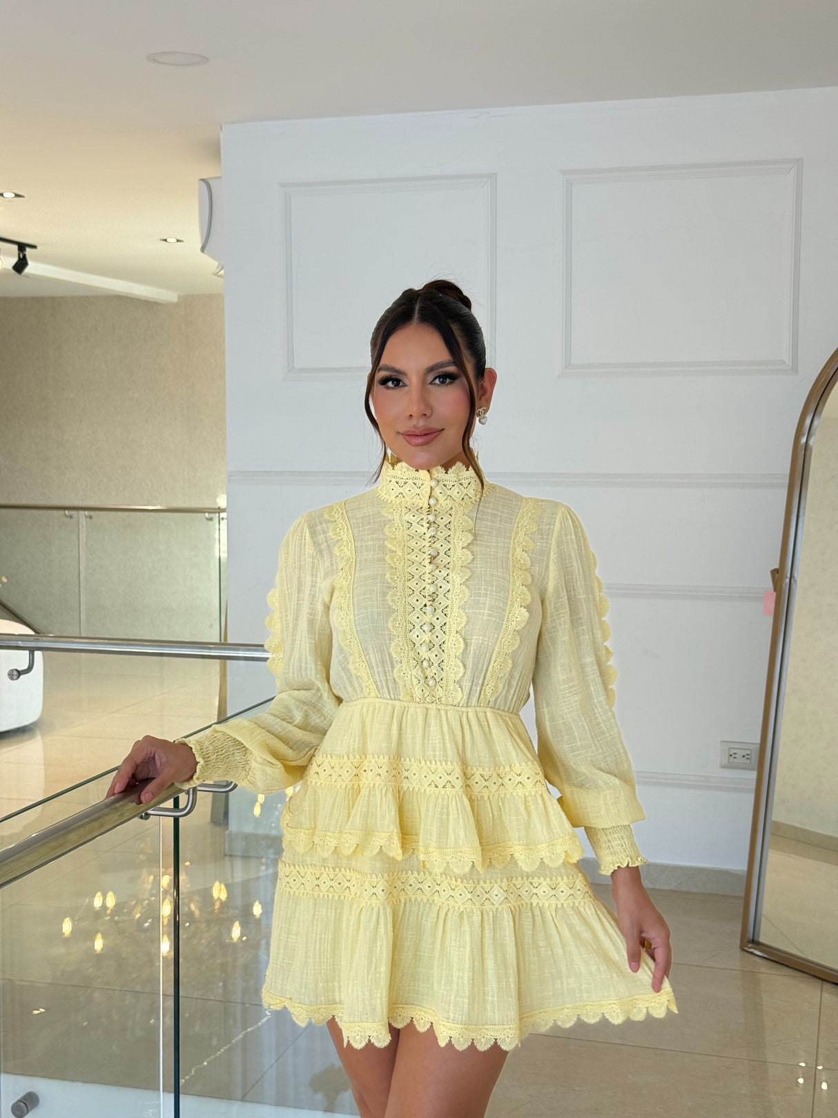 Vestido Corto Solene