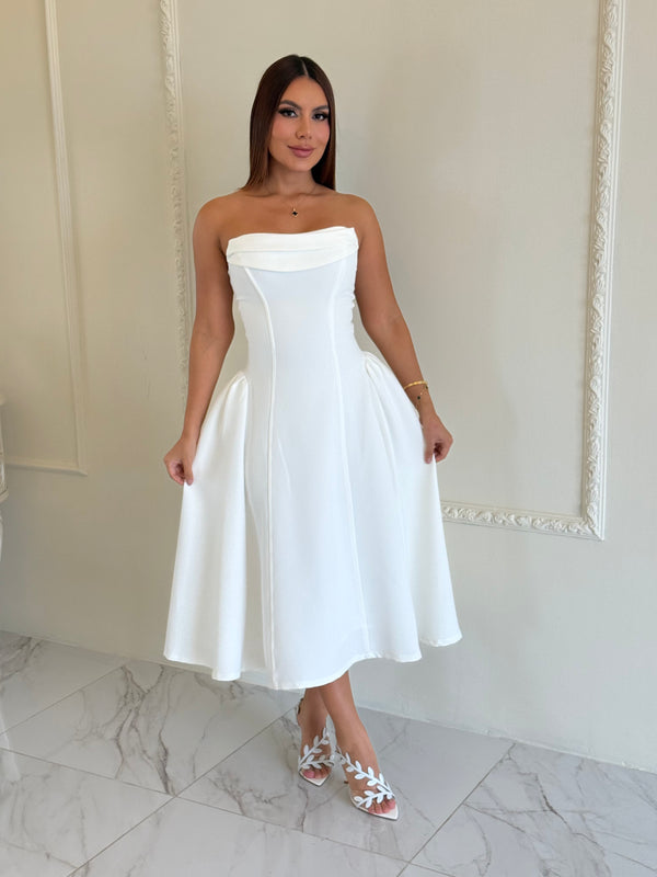 Vestido Strapless Sculptural