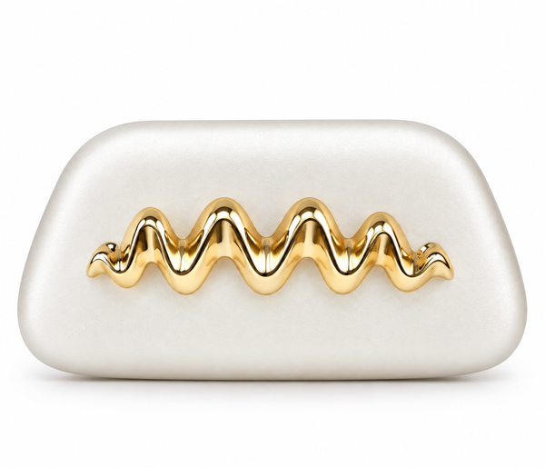 Clutch con Aplique de Ondas Doradas