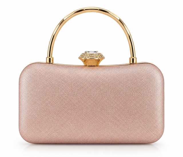 Bolso rosa con asa rígida dorada arqueada y cierre de cristal